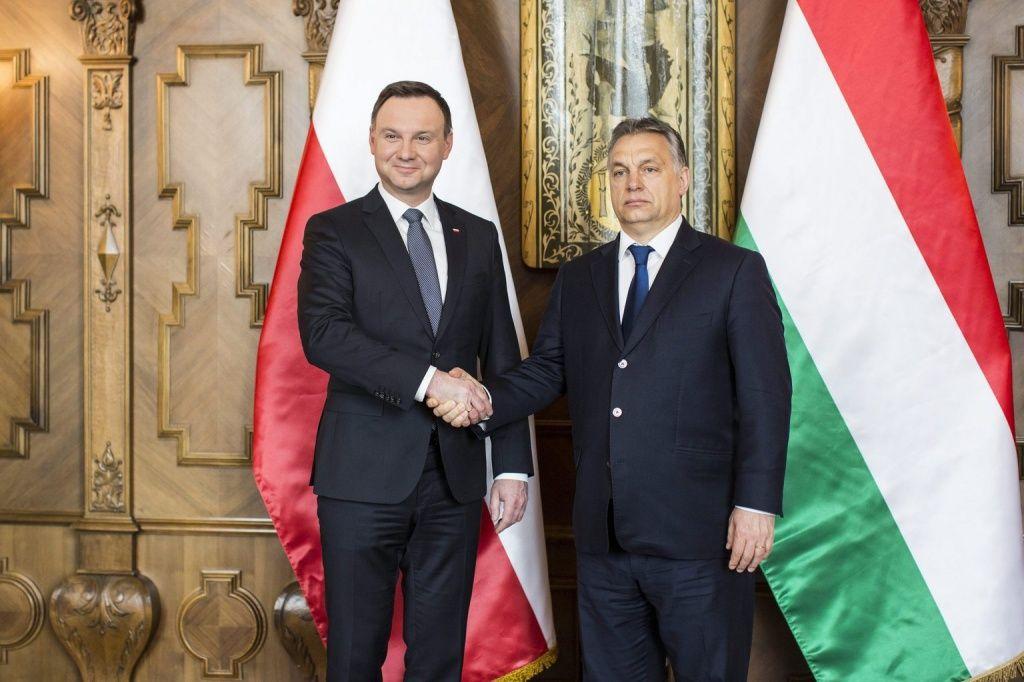 Орбан и Дуда.jpg