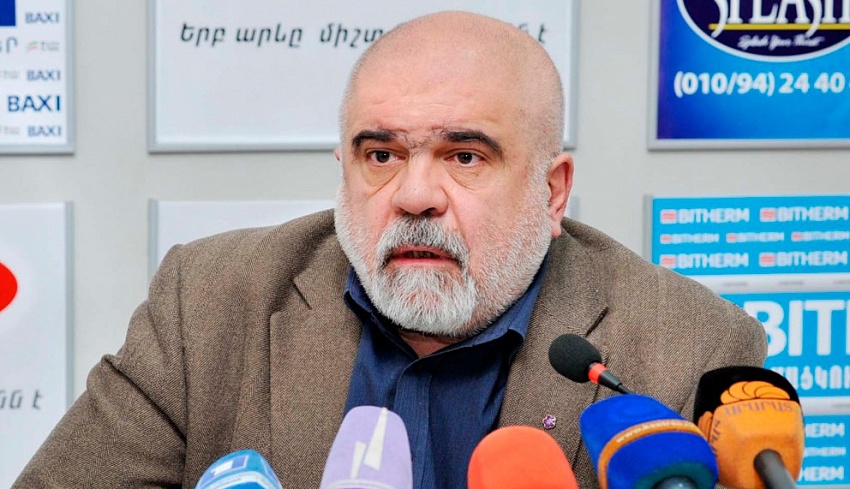 Александр Искандарян: Референдум в Нагорном Карабахе – это консолидация перед угрозой