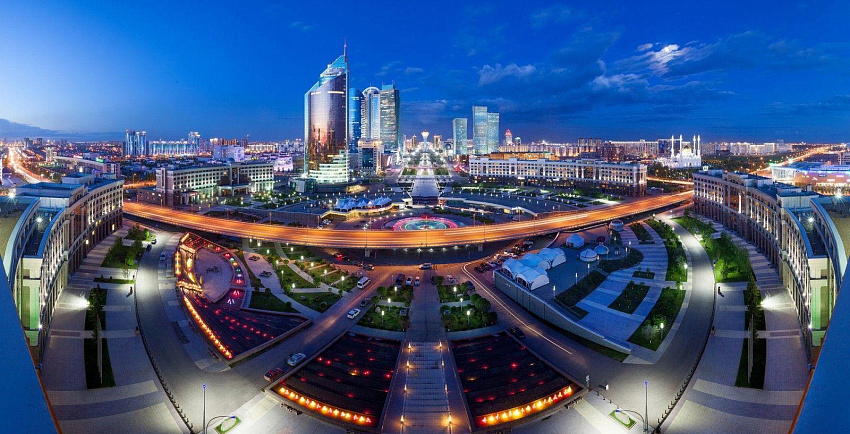 Парламент поддержал переименование столицы Казахстана в Нурсултан