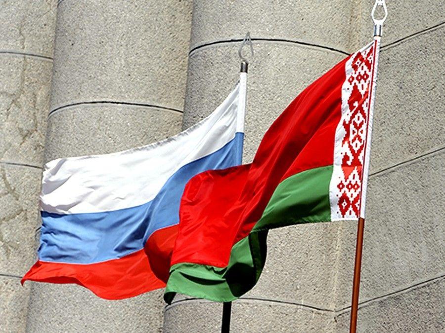 Вопрос отмены роуминга между Россией и Беларусью не решается по звонку – экономист