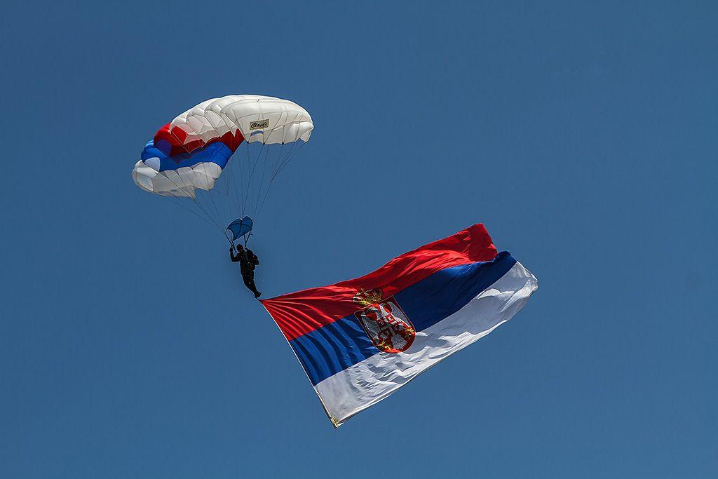 «Большинство сербов поддержит вступление в ЕАЭС» – сербский эксперт