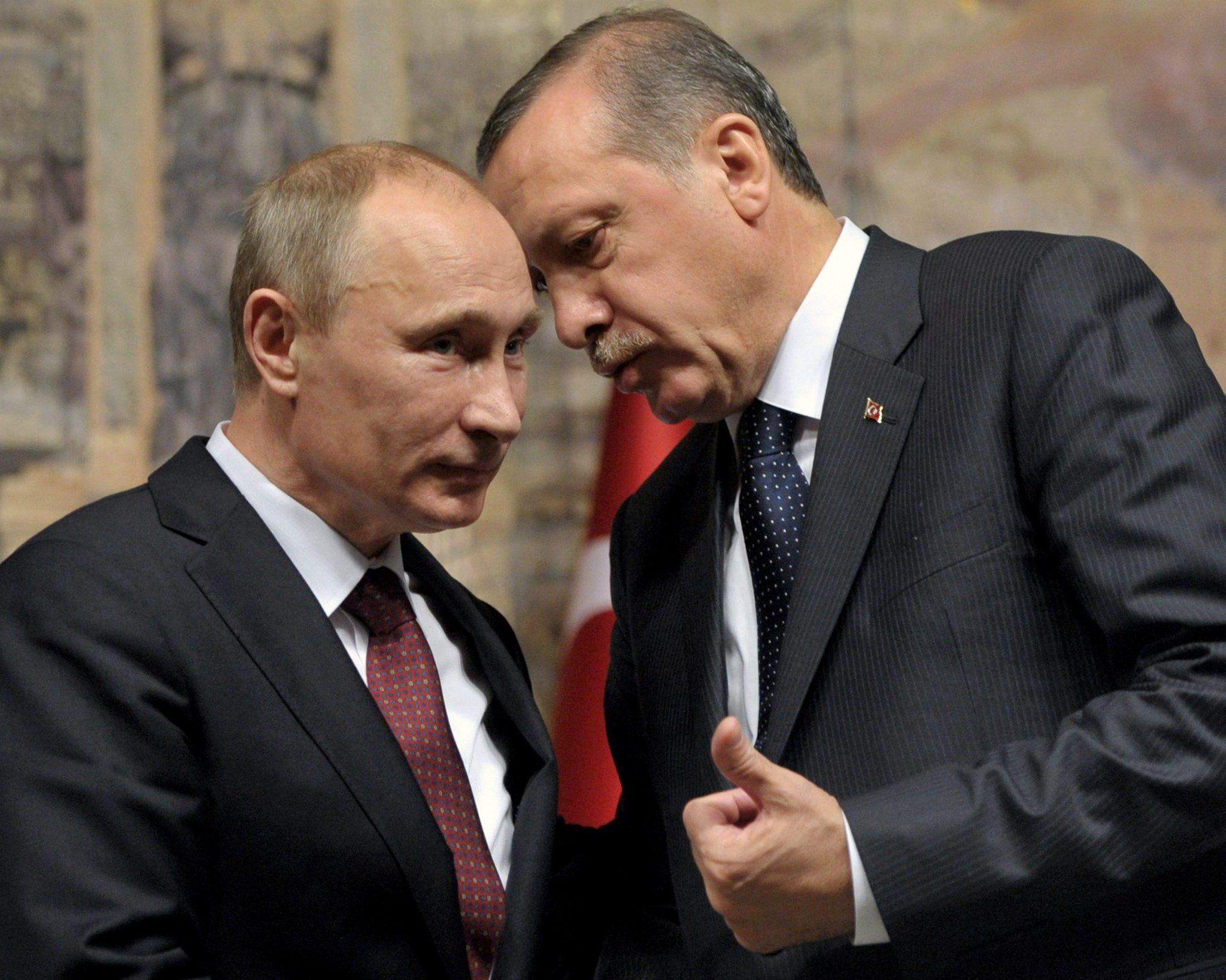 Евстафьев: Путин и Эрдоган отодвигают дугу нестабильности на Юг