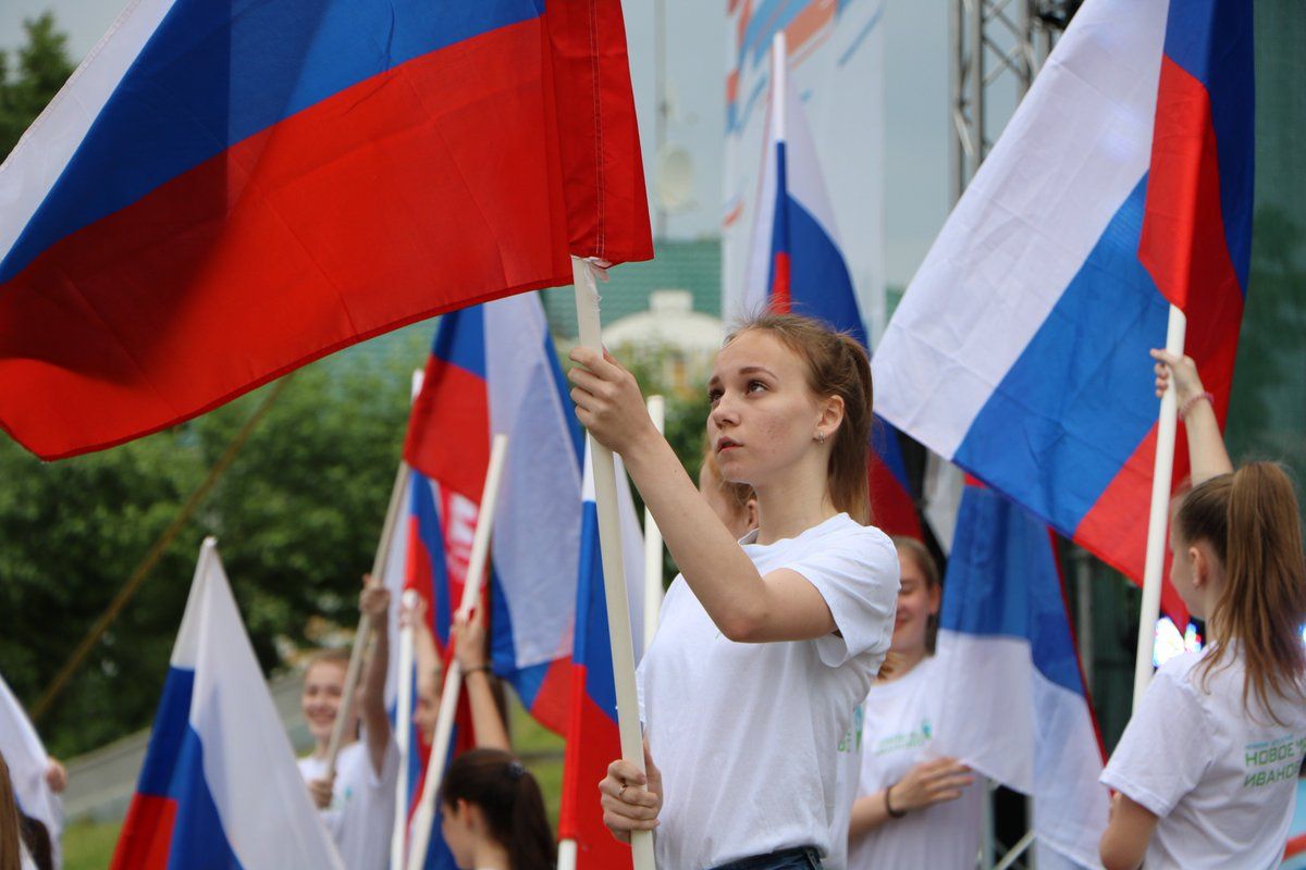 Гендиректор ВЦИОМ раскрыл, чего не хватает молодежи в России