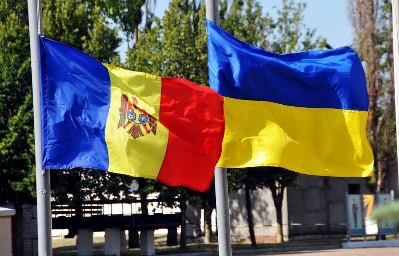 Додон объяснил, почему Молдова идет по пути Украины