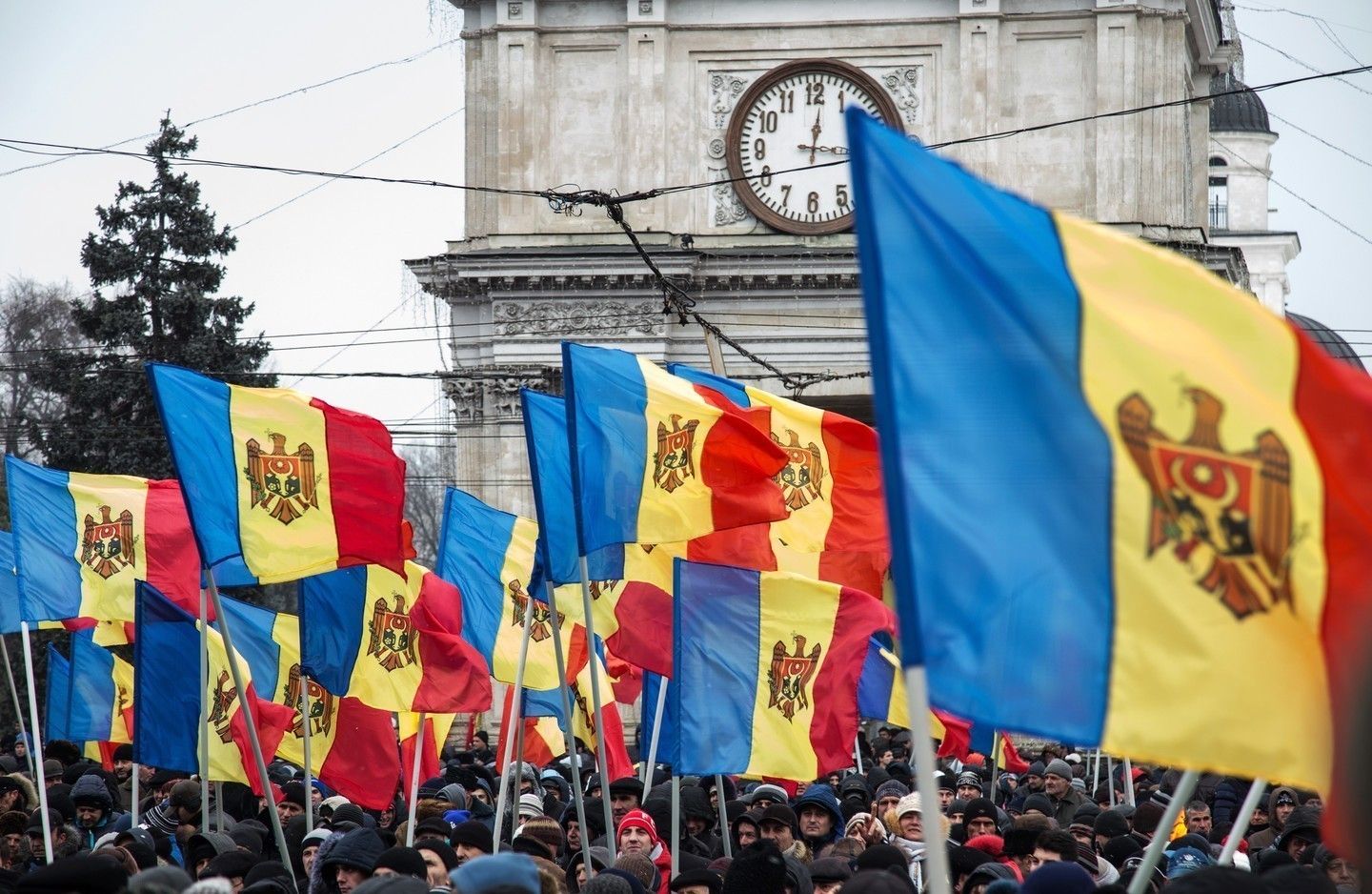 ЕС подталкивает Молдову к дестабилизации – молдавский эксперт