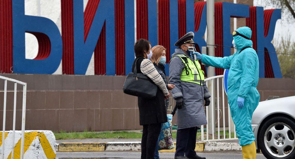  В Кыргызстане сократили комендантский час