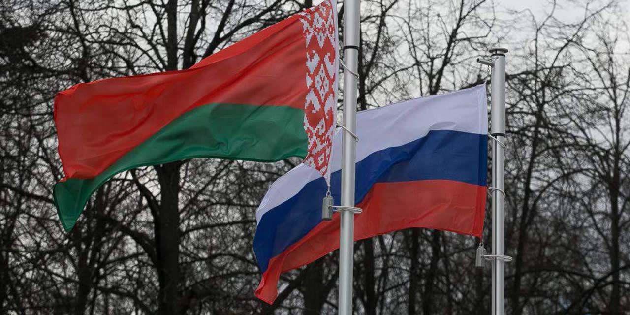 Нефтяной маневр, молочные споры и роуминг: эксперты о будущем российско-белорусских отношений