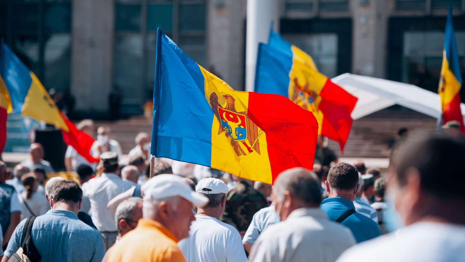 Эксперт раскрыл, куда ведут Молдову прозападные политики