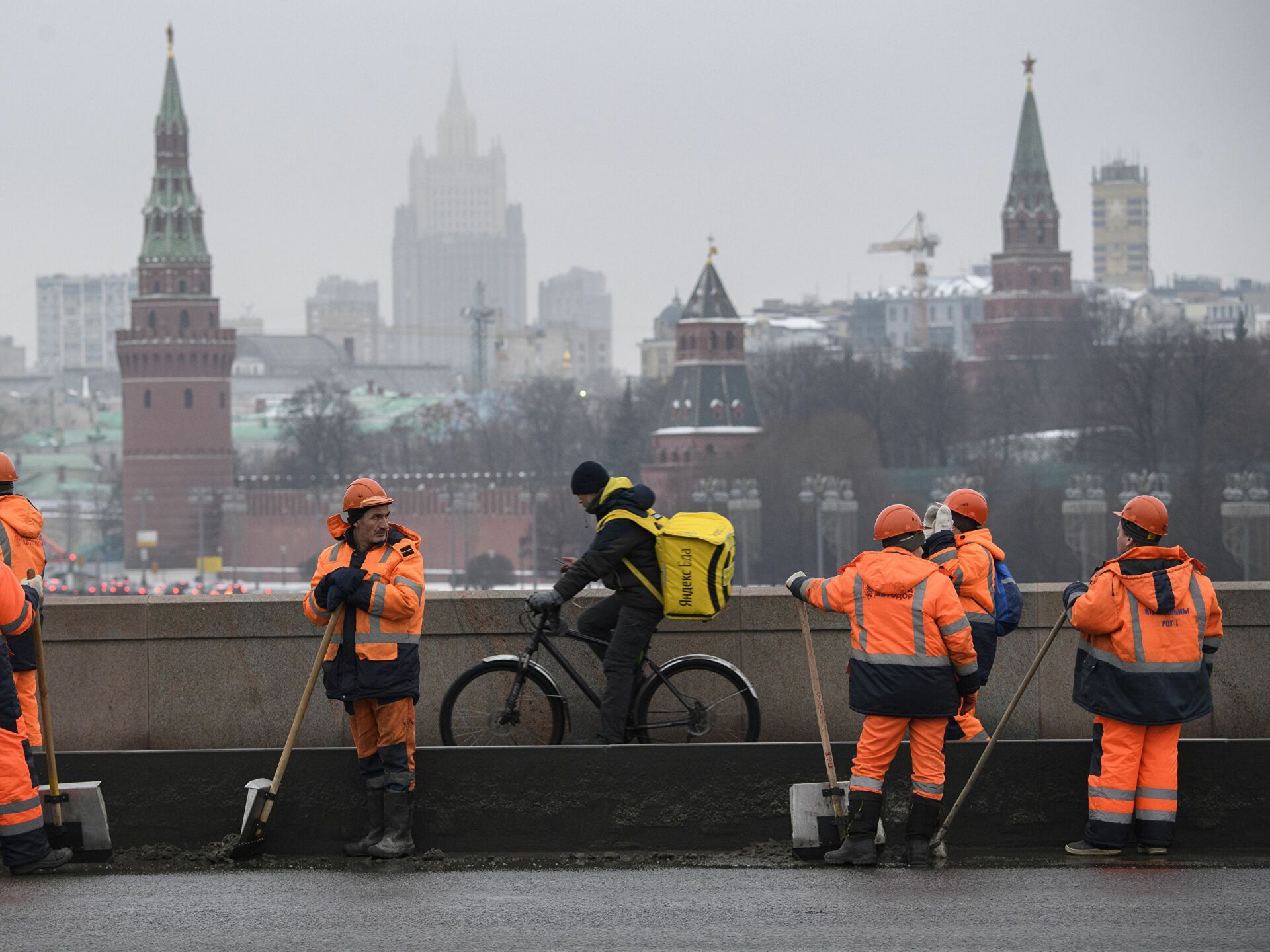 В МВД России раскрыли функционал ID-карт для мигрантов