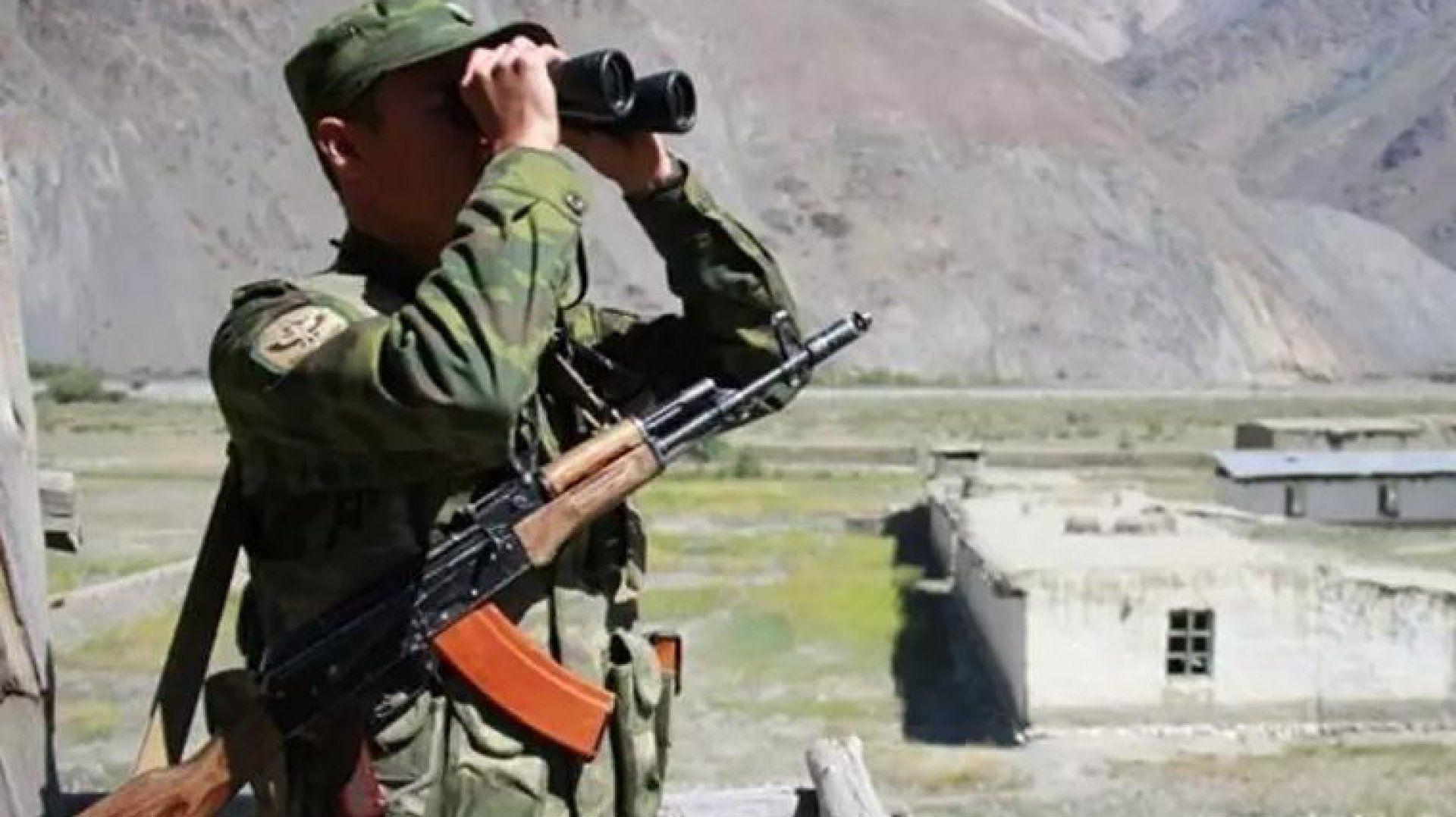 Погранслужбы Кыргызстана и Таджикистана сообщили о пострадавших в перестрелке на границе