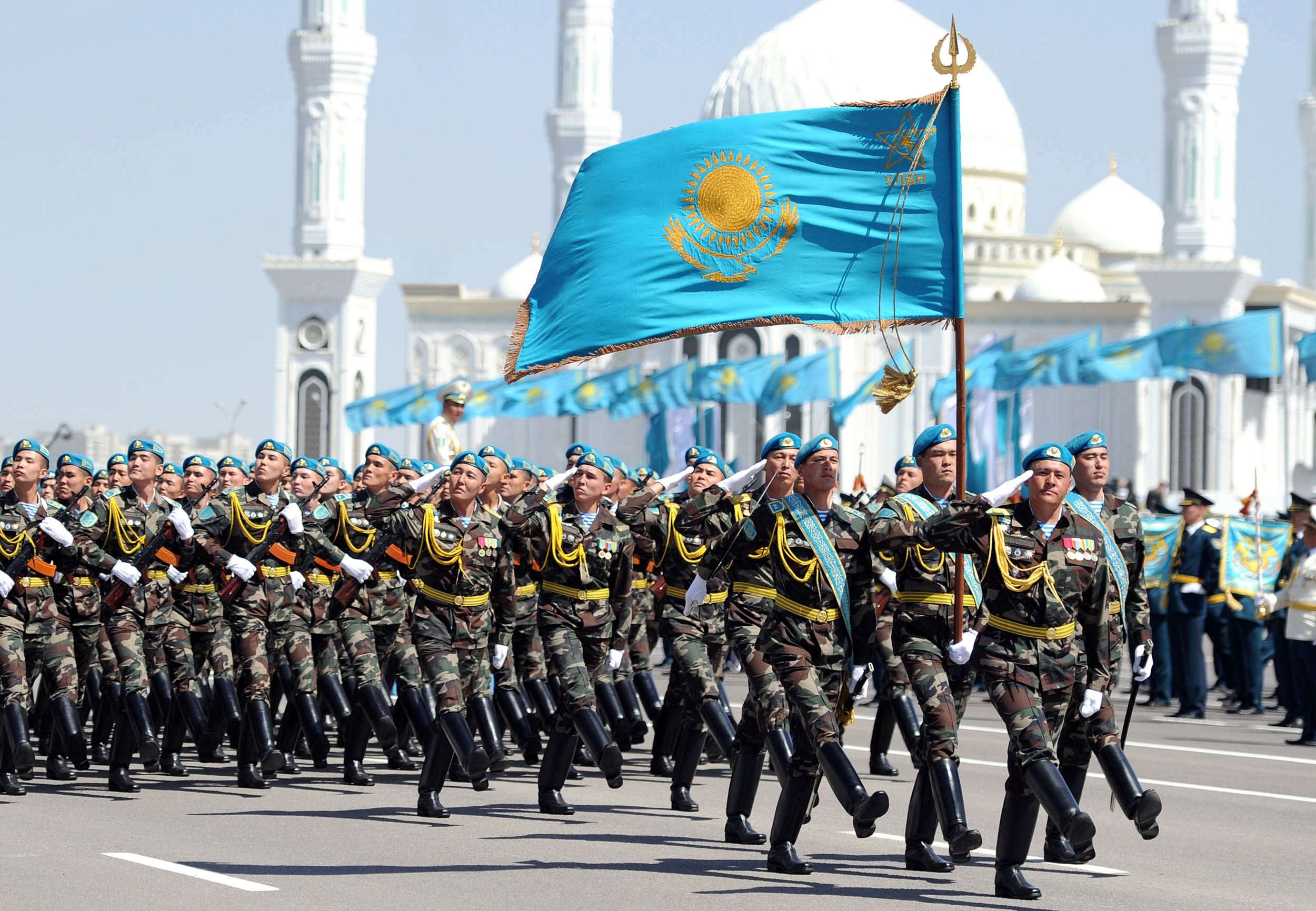 В Казахстане объяснили отказ от парада на 9 мая 