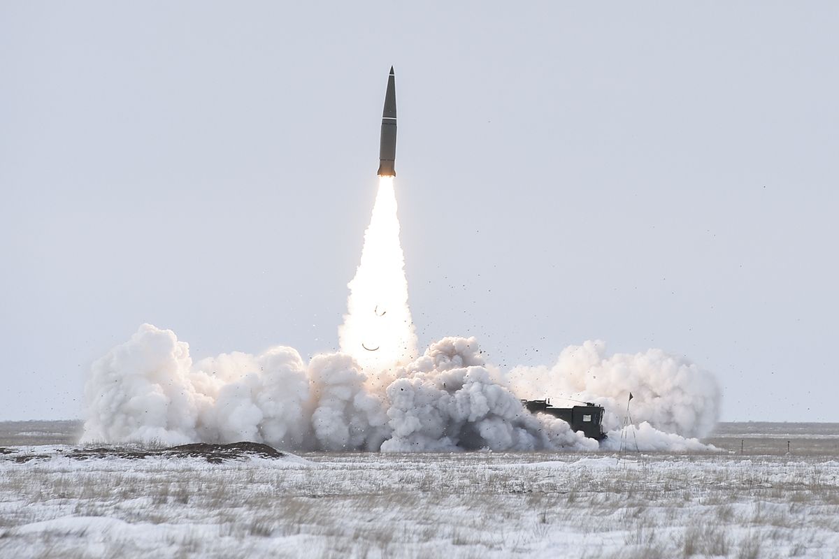 Военный эксперт объяснил, какое ядерное оружие Россия может разместить в Беларуси
