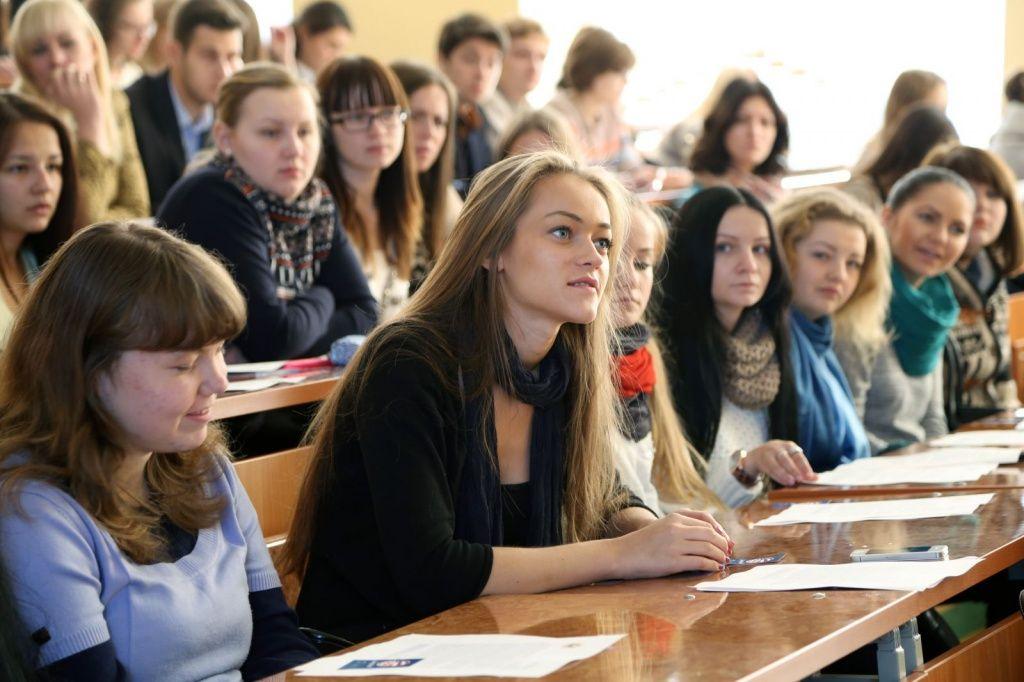 Беларусь заинтересована в российском опыте поддержки талантливой молодежи
