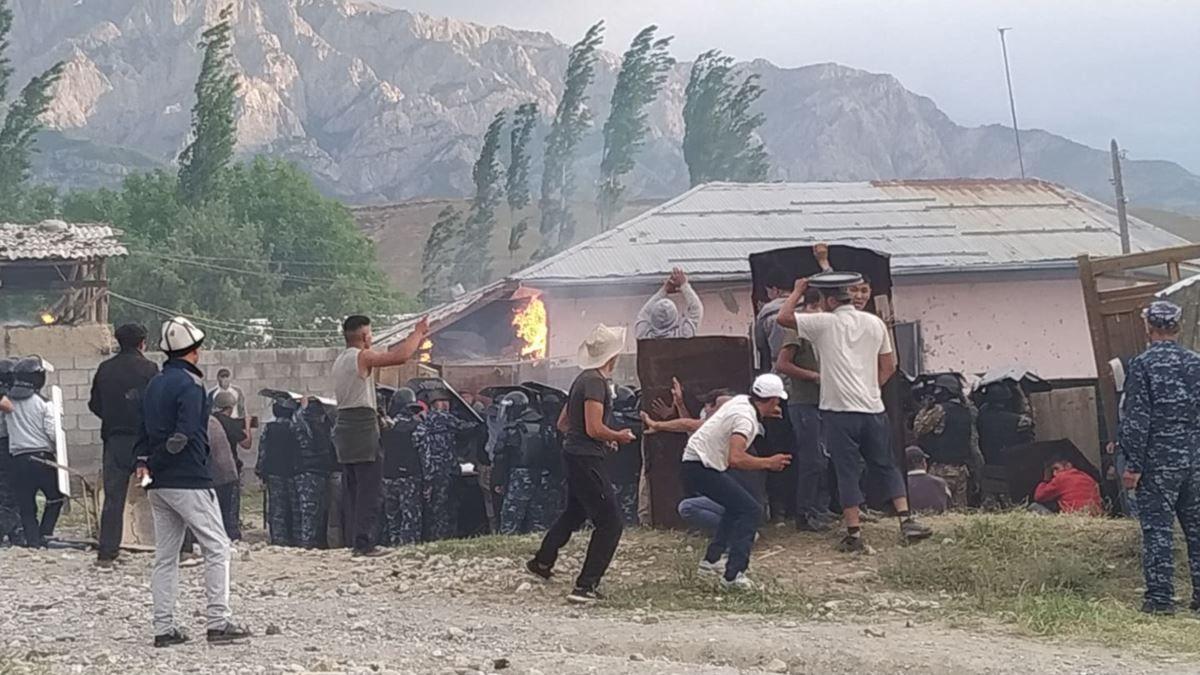 МИД Узбекистана отреагировал на конфликт на границе с Кыргызстаном