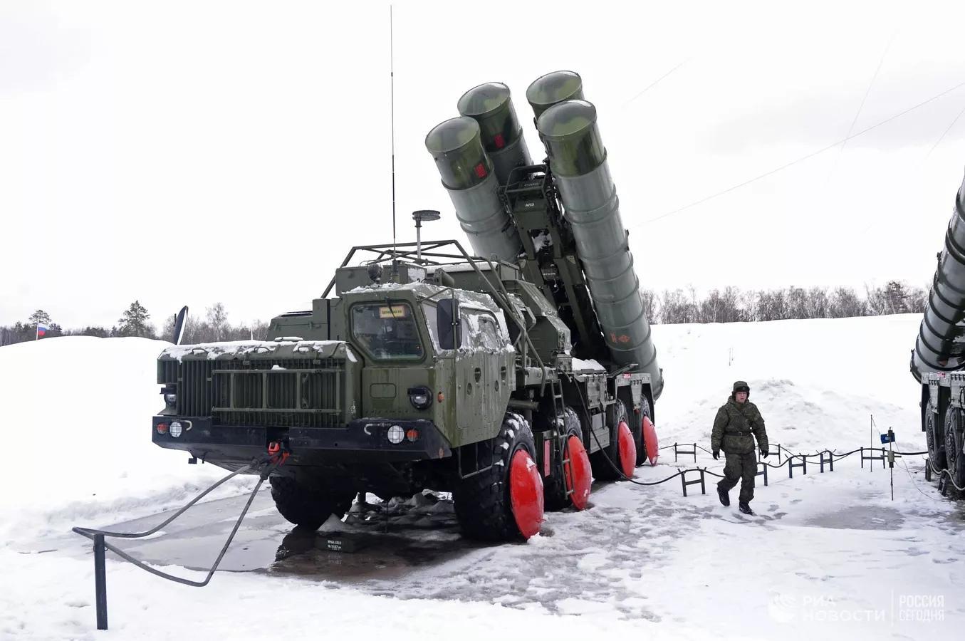В Минобороны Беларуси заявили о готовности обеспечить работу «Искандеров» и С-400