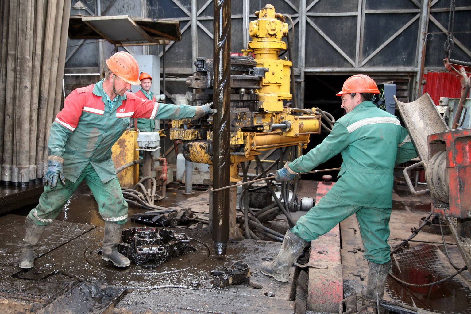 Беларуси и России выгоден обмен нефтяными активами – российский эксперт