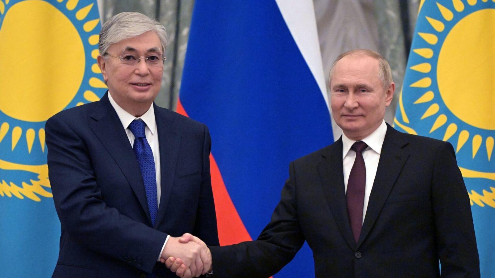 Токаев оценил значимость предстоящего визита Путина в Казахстан