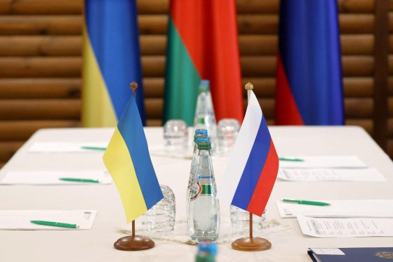 Минск готов создать все условия для российско-украинских переговоров – Макей