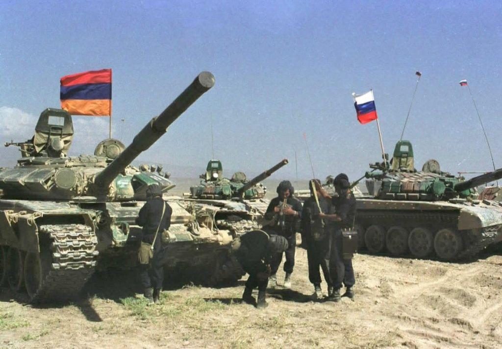Минобороны Армении будет исходить из своих интересов при сотрудничестве с РФ