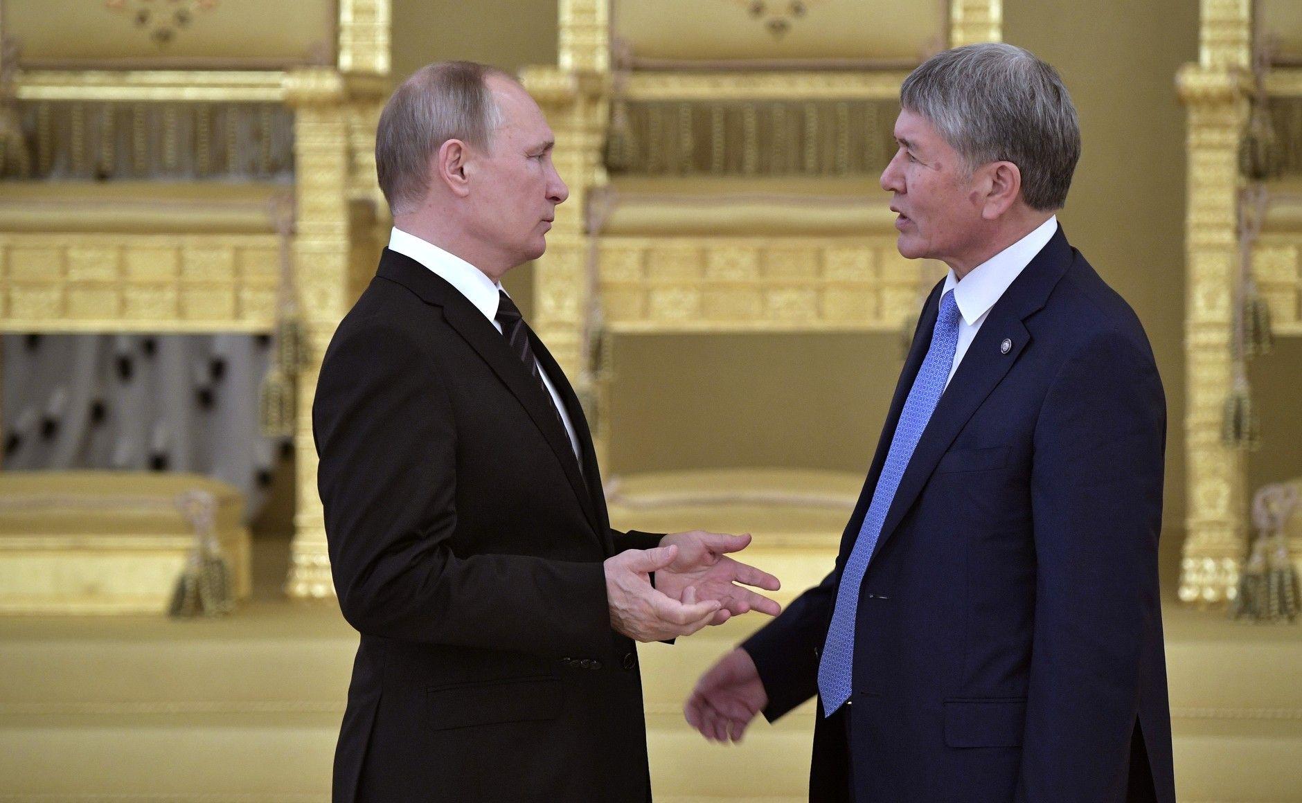 Путин: Кыргызстан должен объединиться вокруг действующего президента