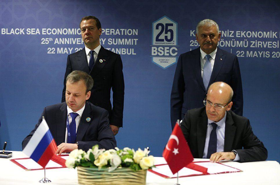 Россия и Турция сняли торговые ограничения