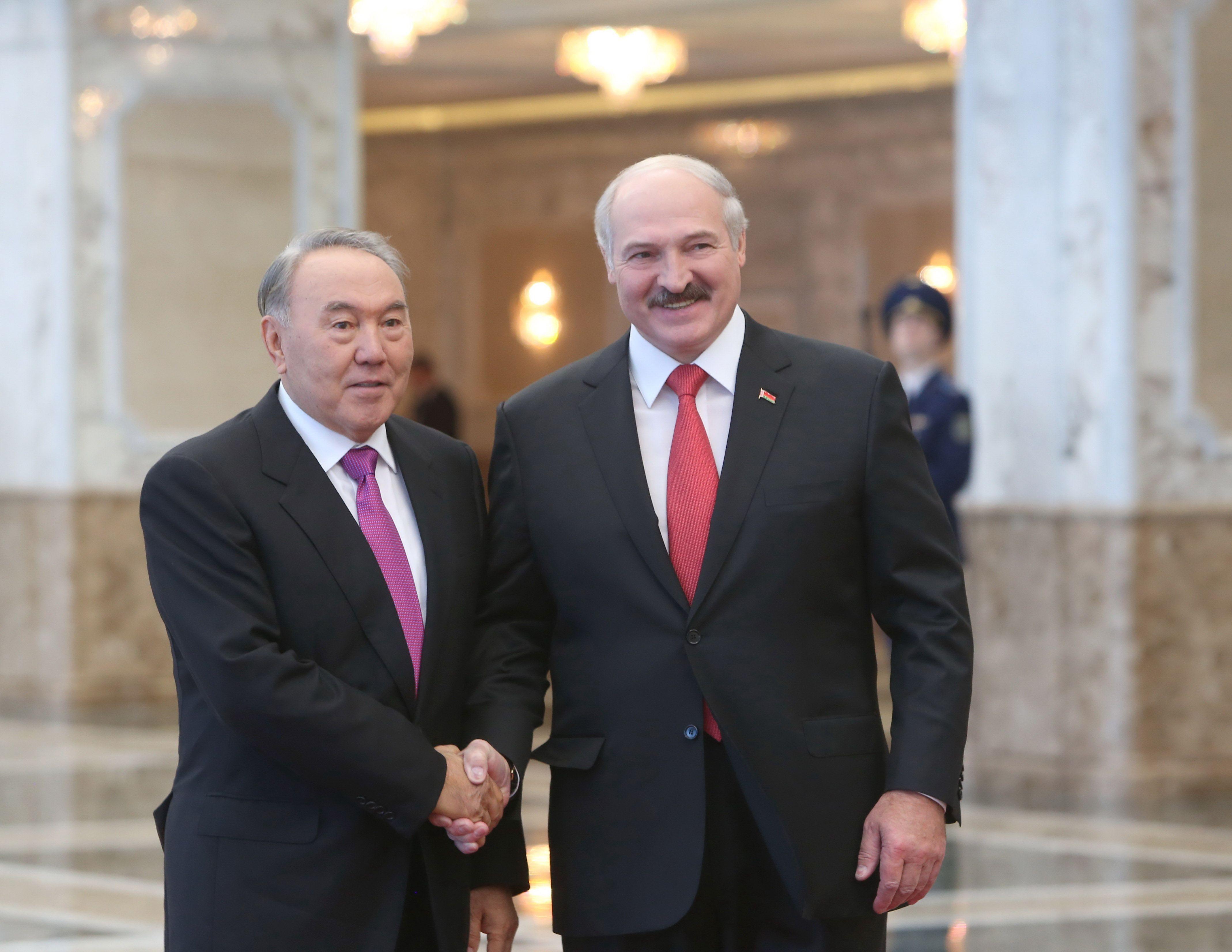 Назарбаев и Лукашенко встретятся в Минске осенью