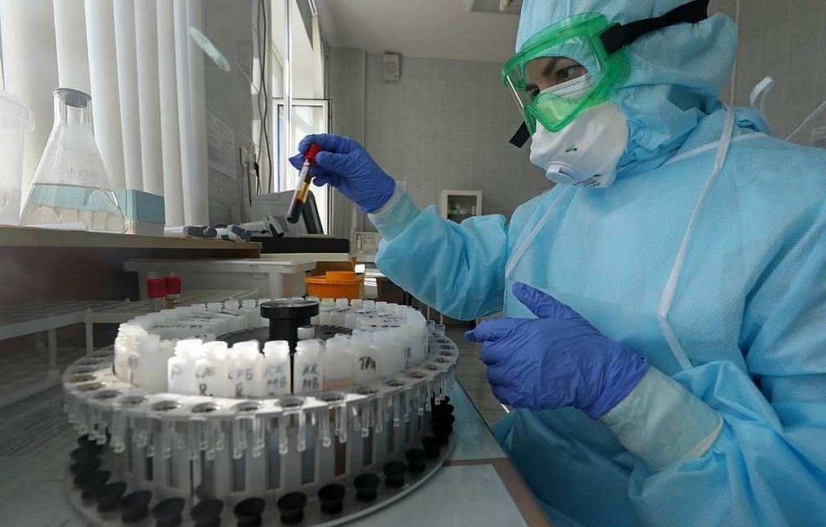 В Беларуси назвали сроки разработки собственной COVID-вакцины