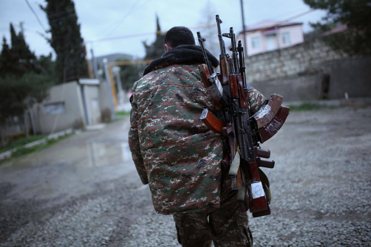 МИД России раскрыл, кто должен решать проблему наемников в Карабахе