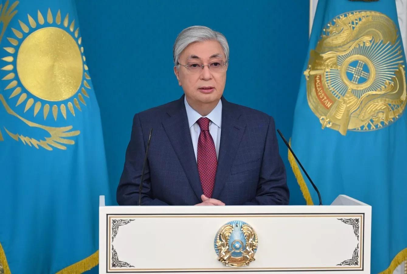 Стало известно как Токаев поздравил казахстанцев с Днем независимости