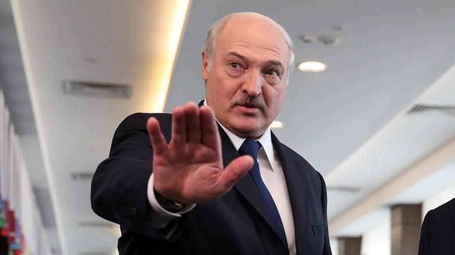 «А что, актер не может быть президентом?»: Лукашенко рассказал об отношении к Зеленскому