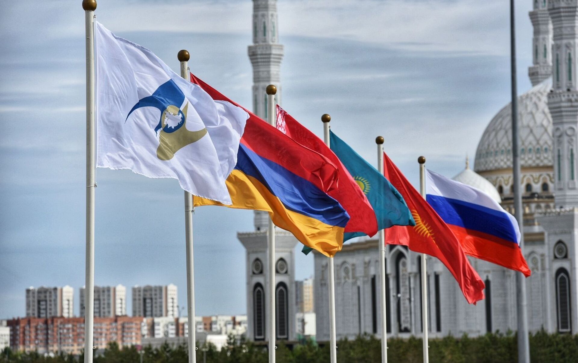 В Казахстане прокомментировали слухи о выходе республики из ЕАЭС