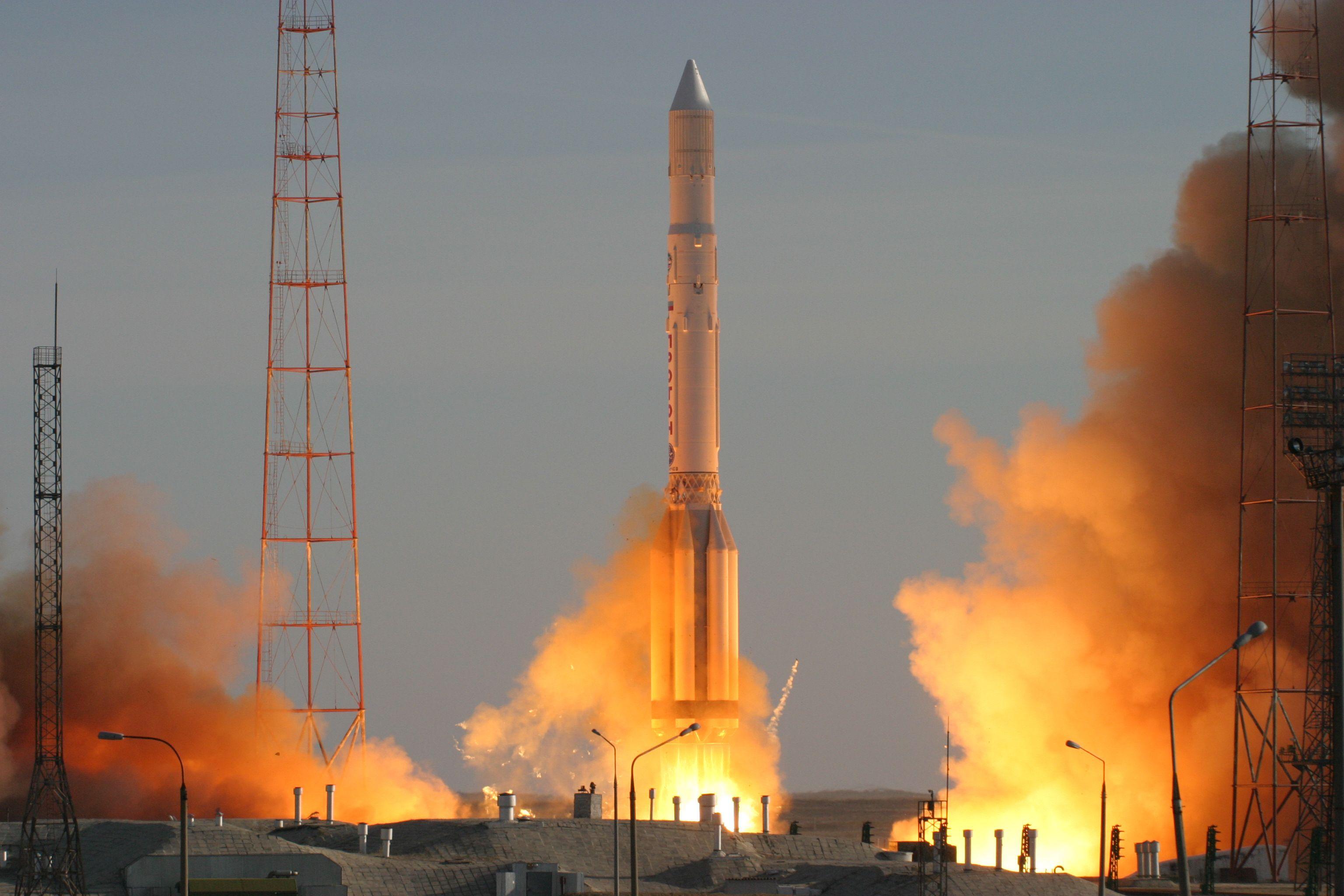Рогозин: Казахстан готов вкладываться в совместные космические проекты с Россией