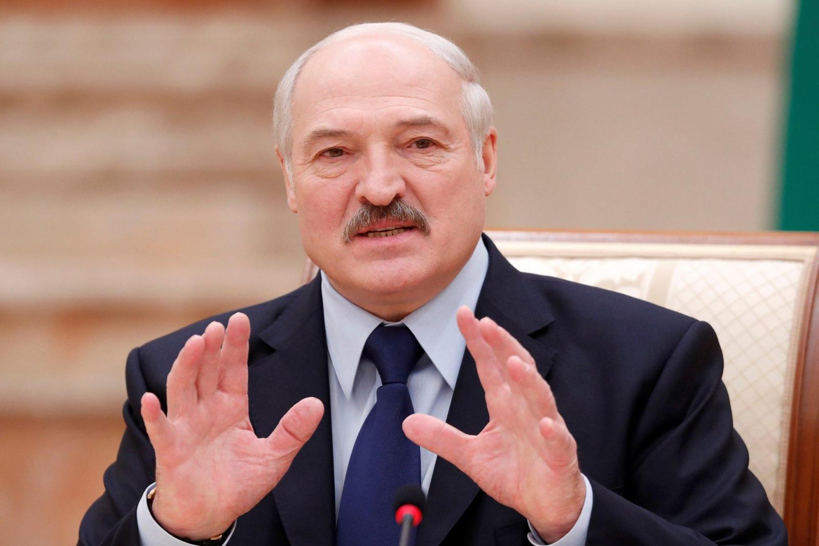 Лукашенко оценил устойчивость Беларуси к санкциям