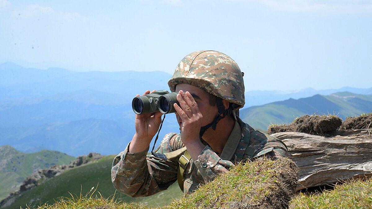 Действия Азербайджана и Армении могут привести к вводу миротворцев в зону конфликта – эксперт