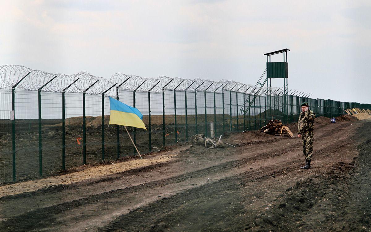 Украина построит «стену» на границе с Беларусью и Россией