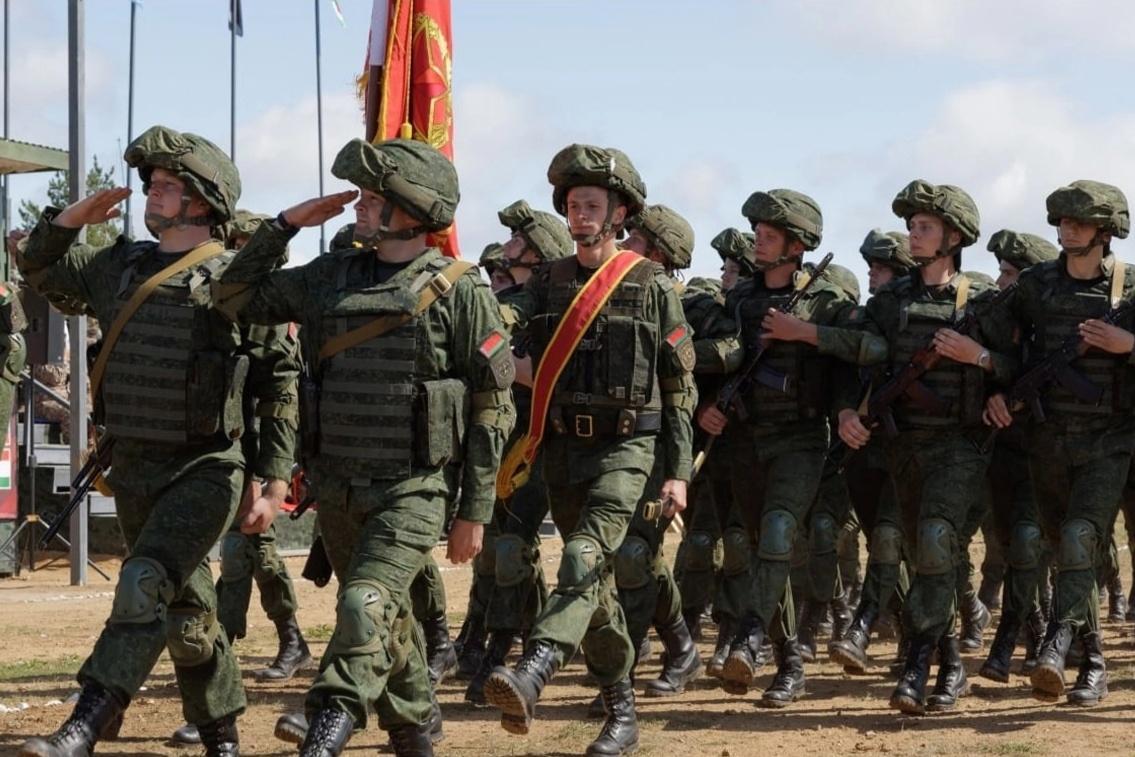 Стало известно, сколько военных Беларусь отправила на учения «Восток-2022» в России