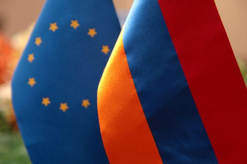 Армения подпишет рамочный документ с ЕС в ноябре – глава МИД Армении