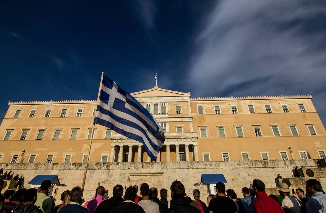 Ситуация в Греции напоминает коллапс СССР – греческий аналитик
