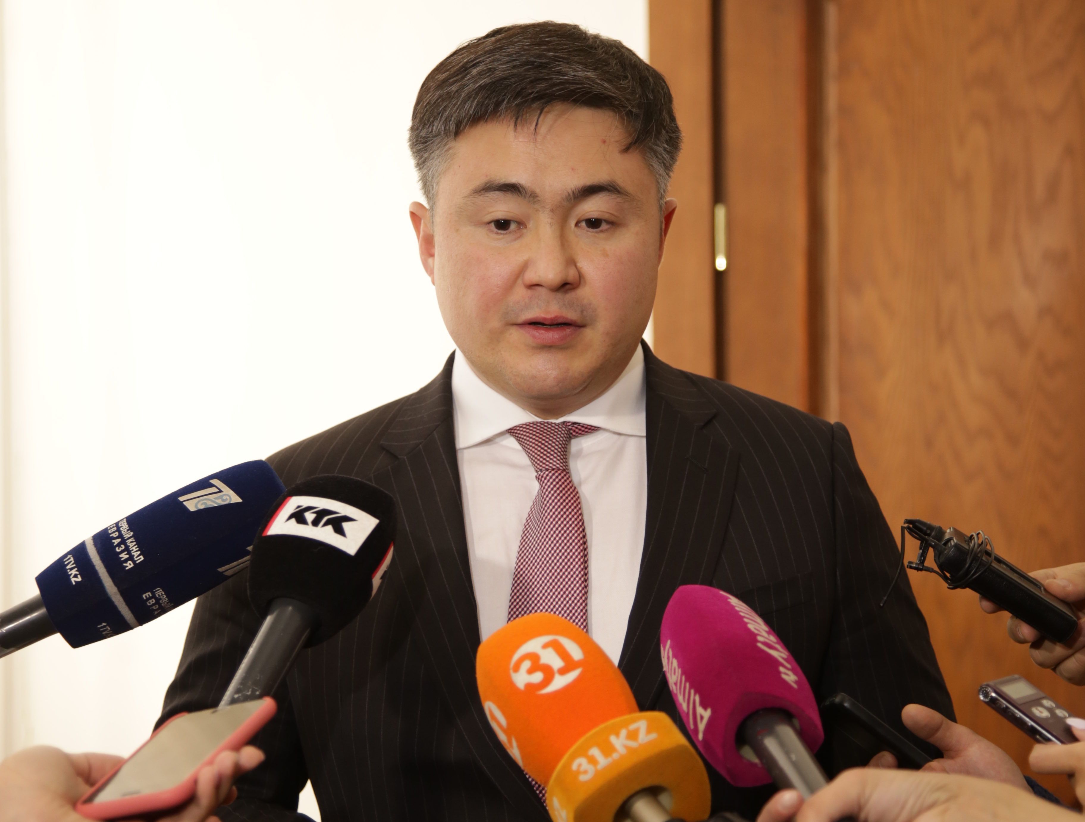 «Казахстан будет соблюдать санкции ЕС против России» – эксперт оценил заявление Нур-Султана