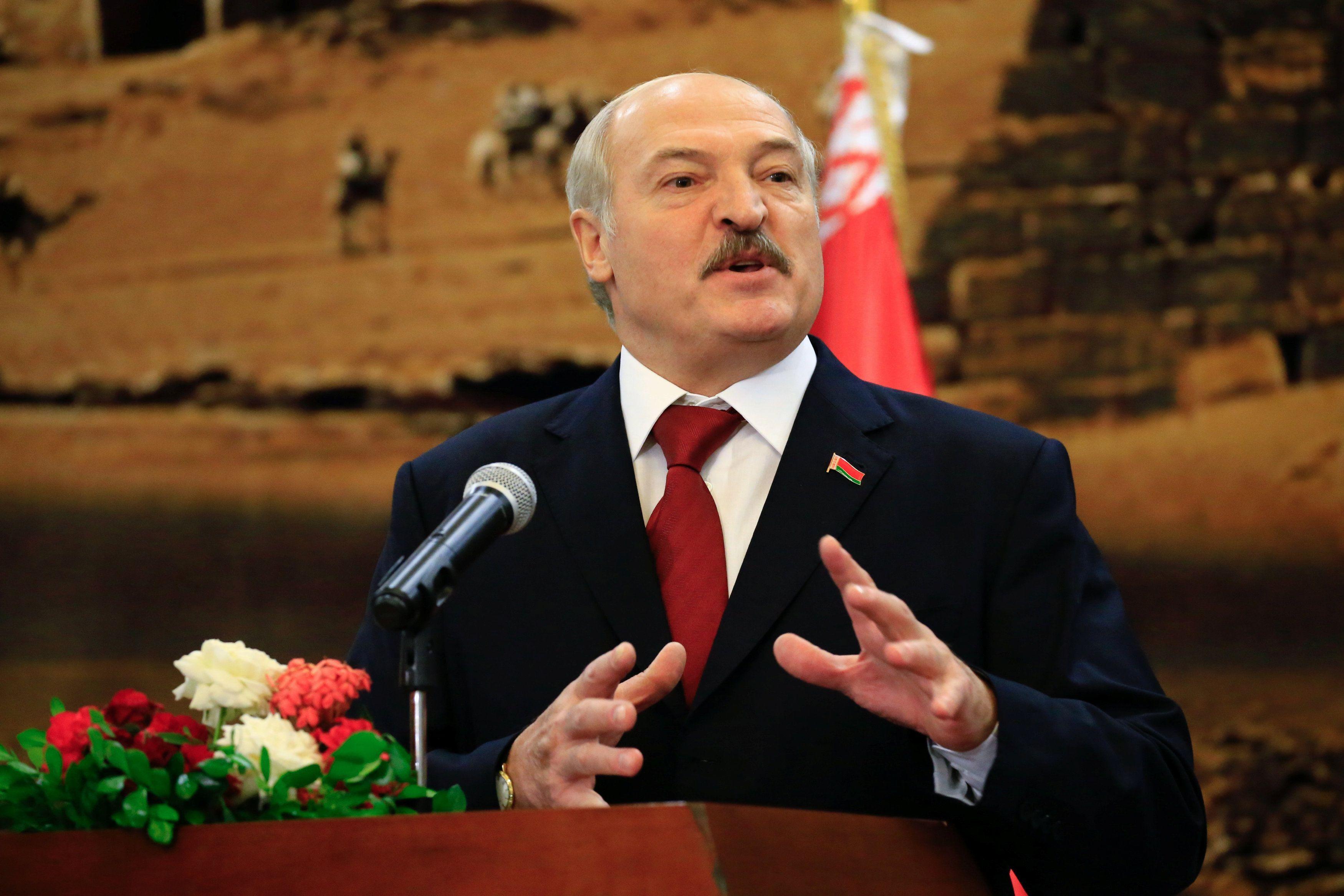 Лукашенко озвучил планы по изменению Конституции