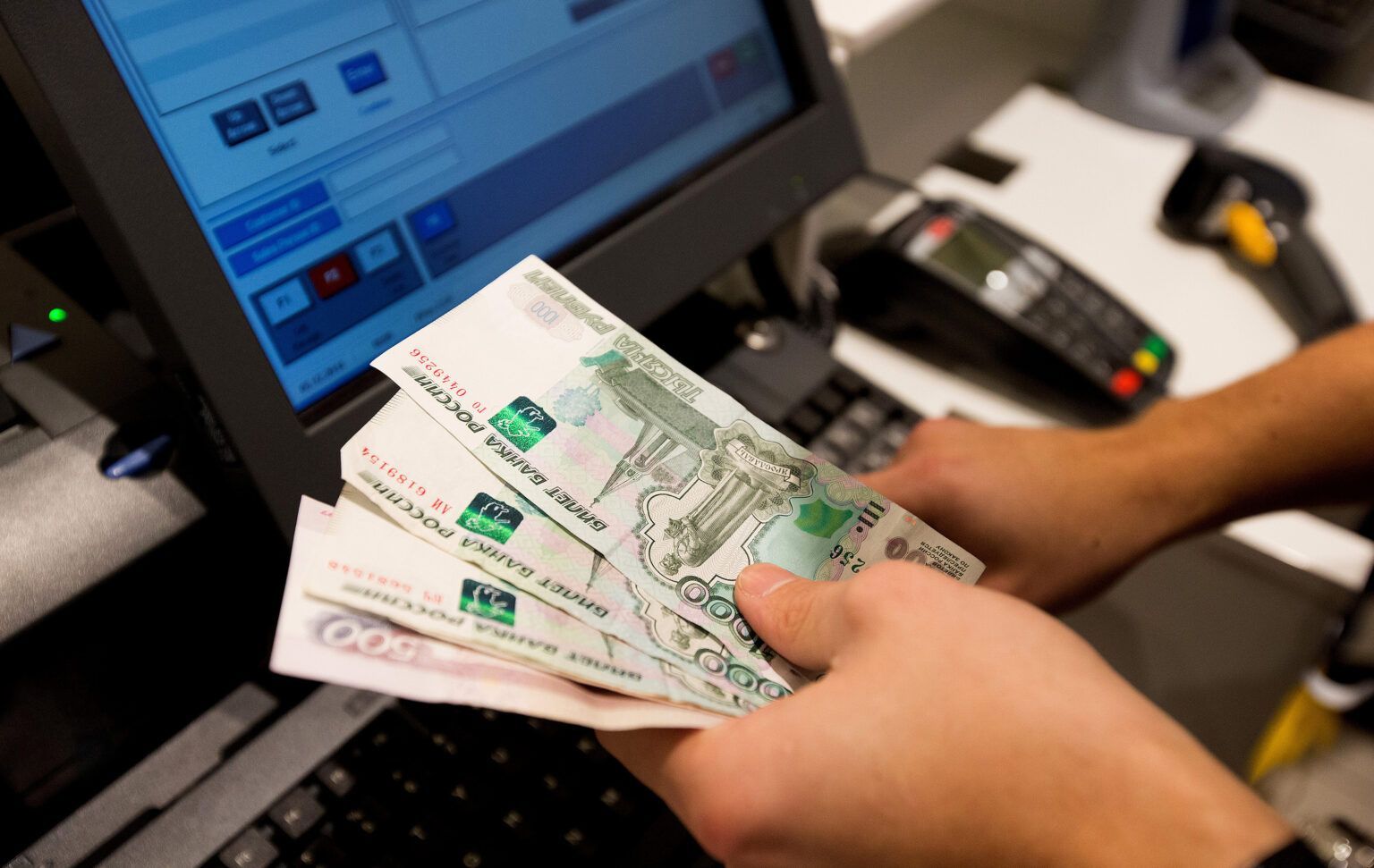 Экономист оценил шансы рубля стать мировой резервной валютой