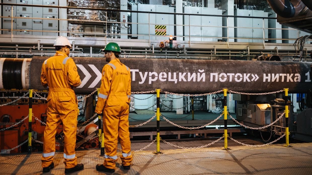 Газпром и Венгрия пустили газ в обход Украины