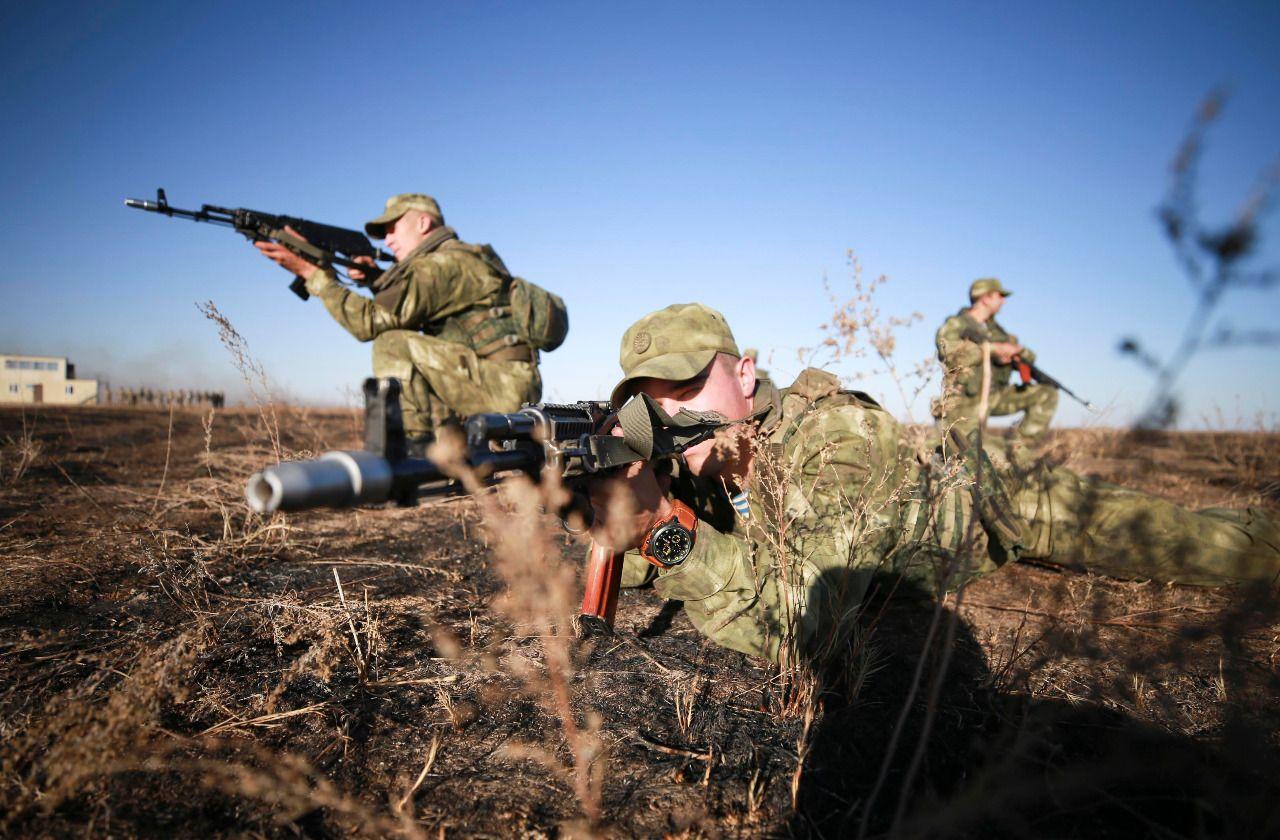 Белорусов экстренно собирают на военные учения