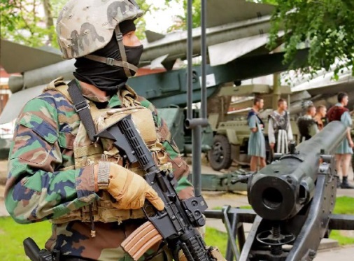 Минобороны Молдовы организовало выставку оружия НАТО