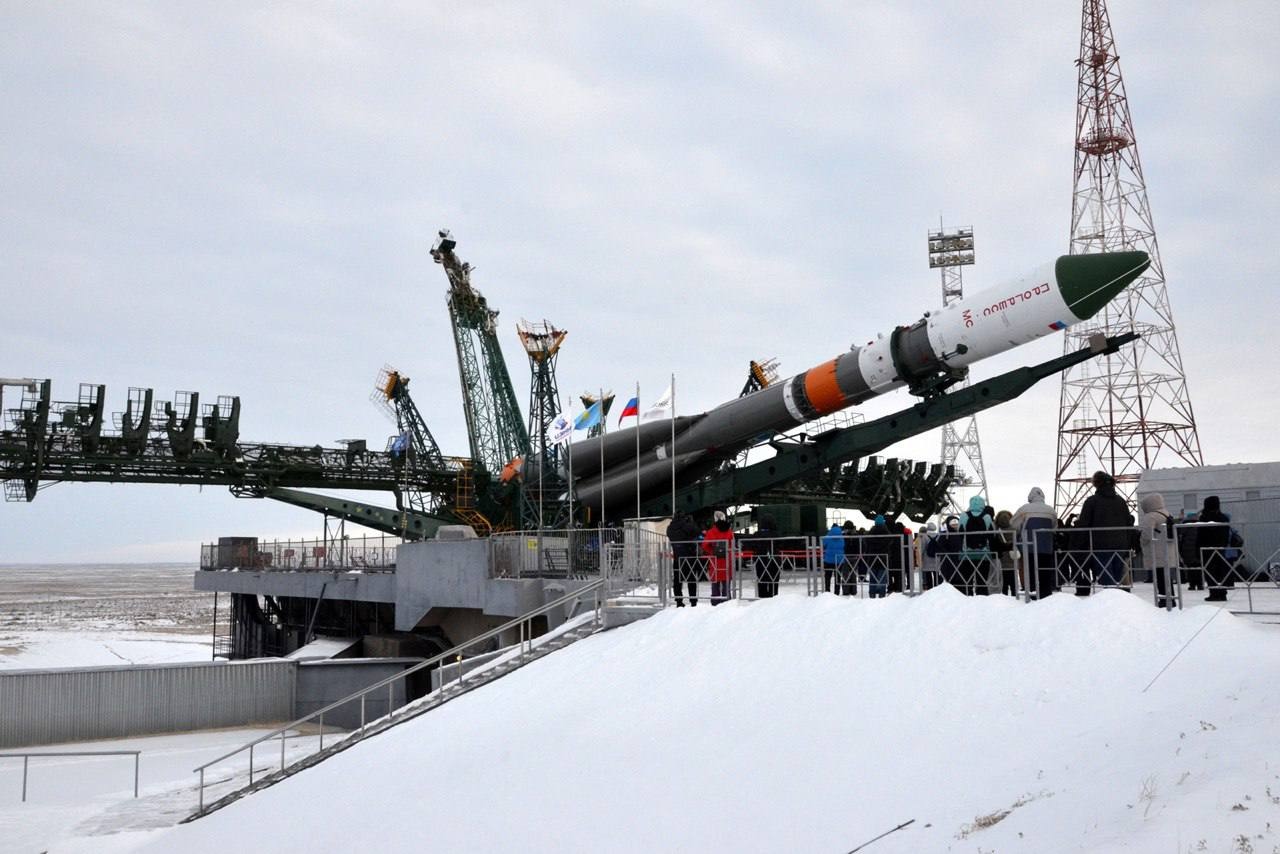 На Байконуре установили ракету «Союз-2.1а» с грузовым кораблем