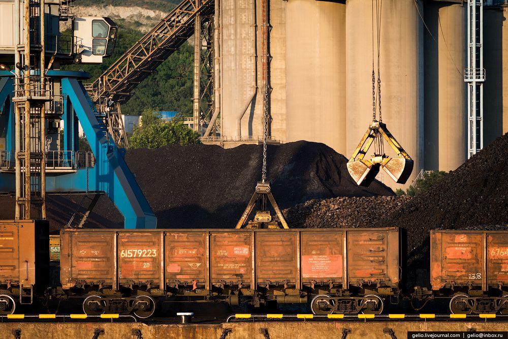 Переговоры России и Казахстана по транзиту угля усложняет позиция Украины – эксперт