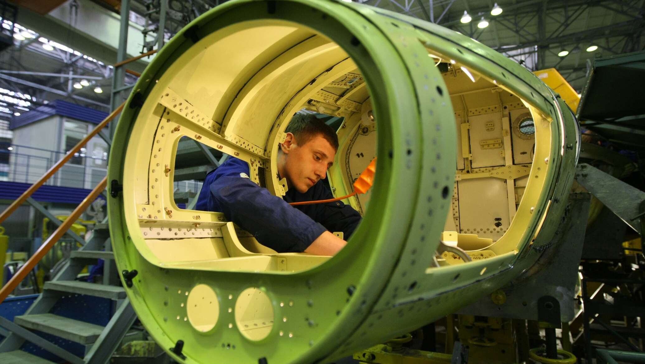 Российские авиастроители привлекут белорусских коллег к производству комплектующих для самолетов