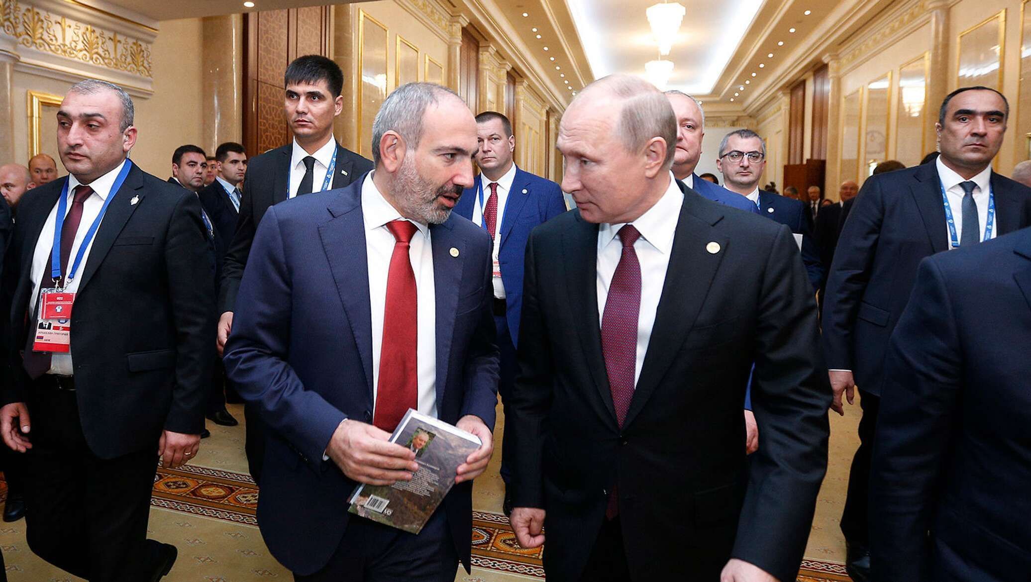 Пашинян и Путин сформулировали общий подход к урегулированию конфликта между Ереваном и Баку