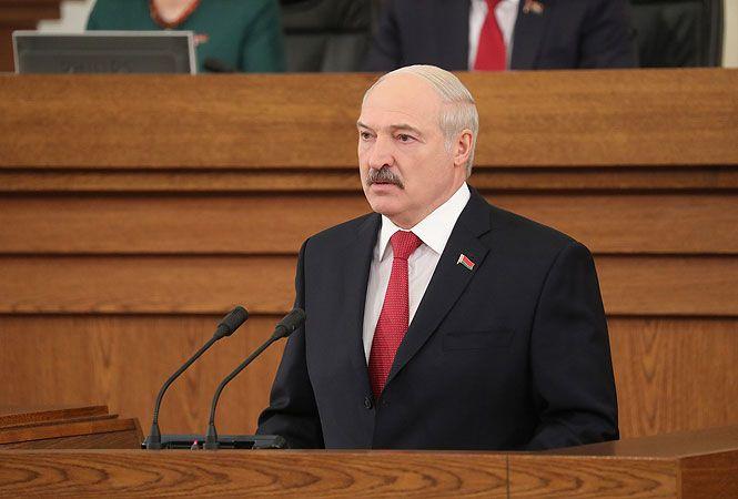 Лукашенко назвал приоритеты белорусской языковой политики