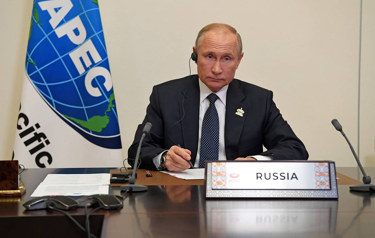 Путин: Россия заключила контракты на выпуск 800 миллионов доз «Спутника V» в год